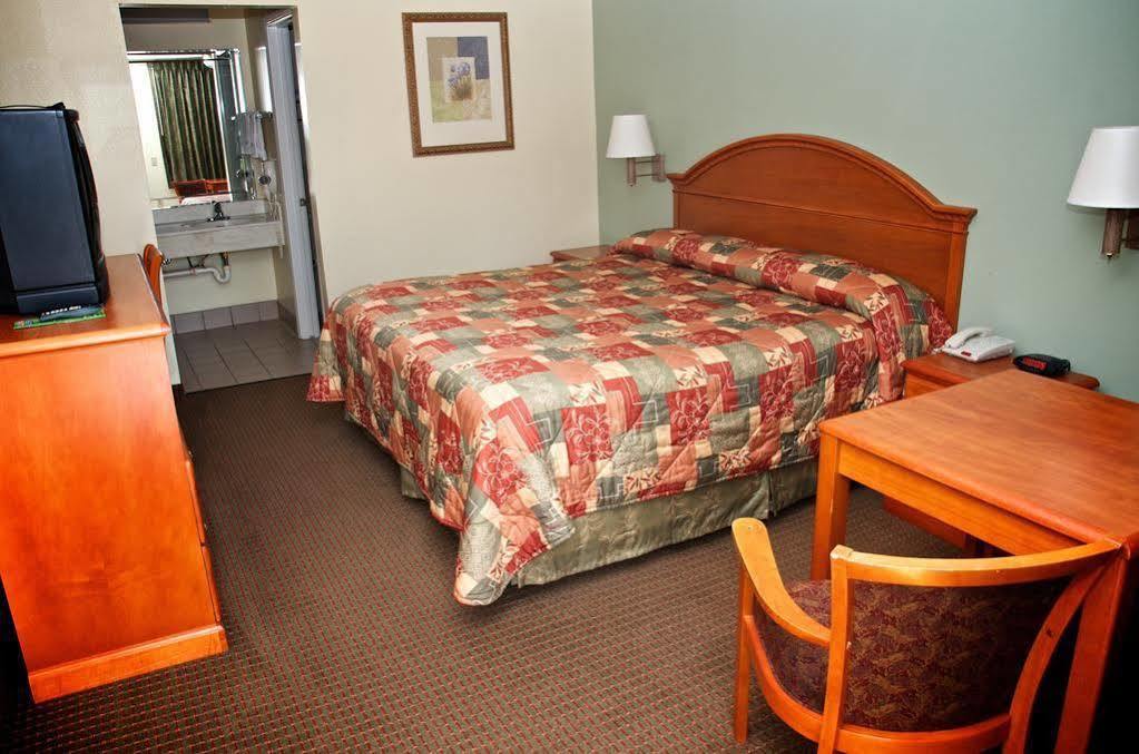 Scottish Inns Westcott Street Х'юстон Екстер'єр фото